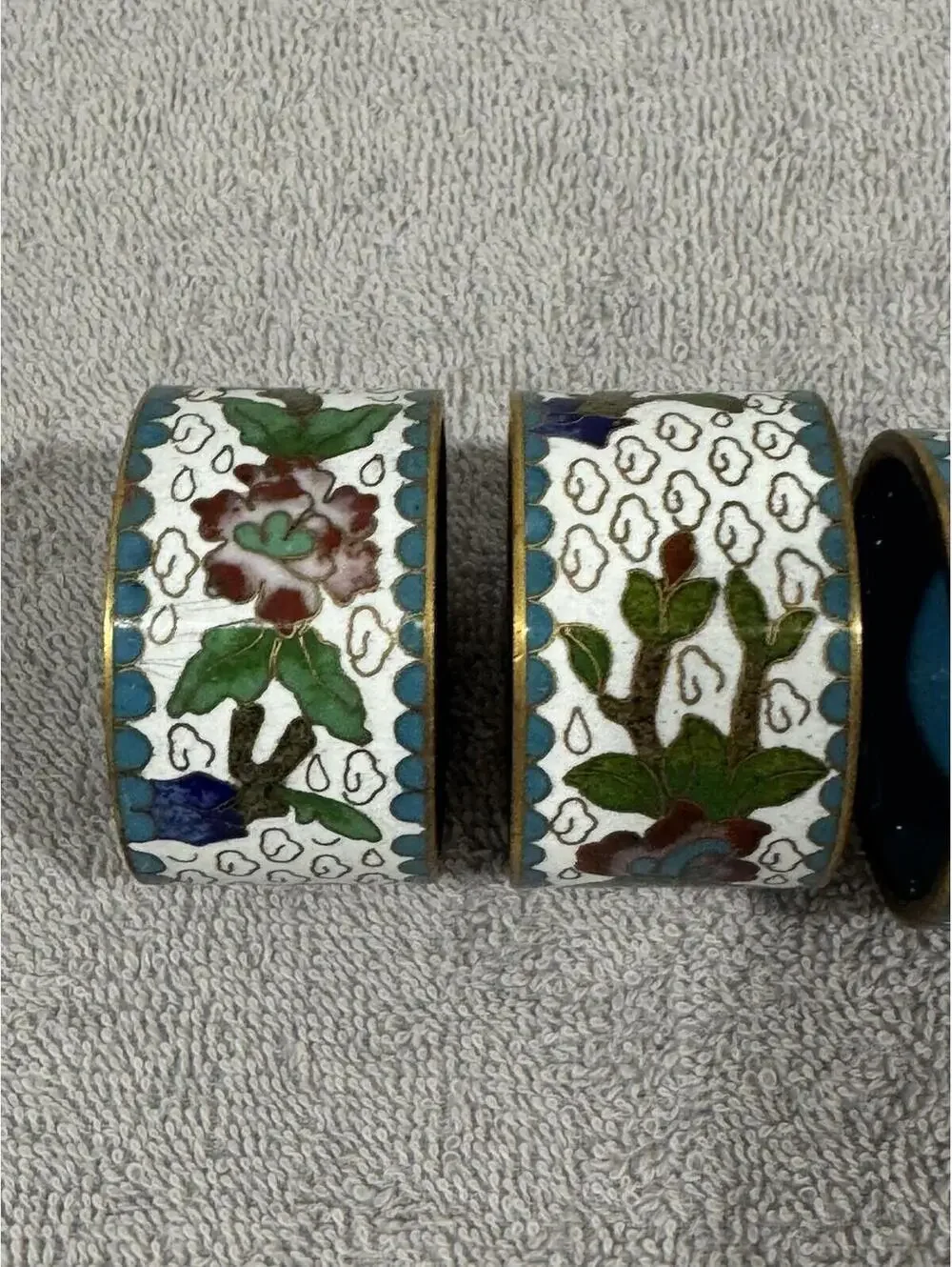 Vintage Cloisonné Enamel Napkin Rings Chinese 6 Red Blue Green Floral